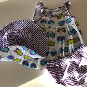 Infant girl dress with hat and bloomers
